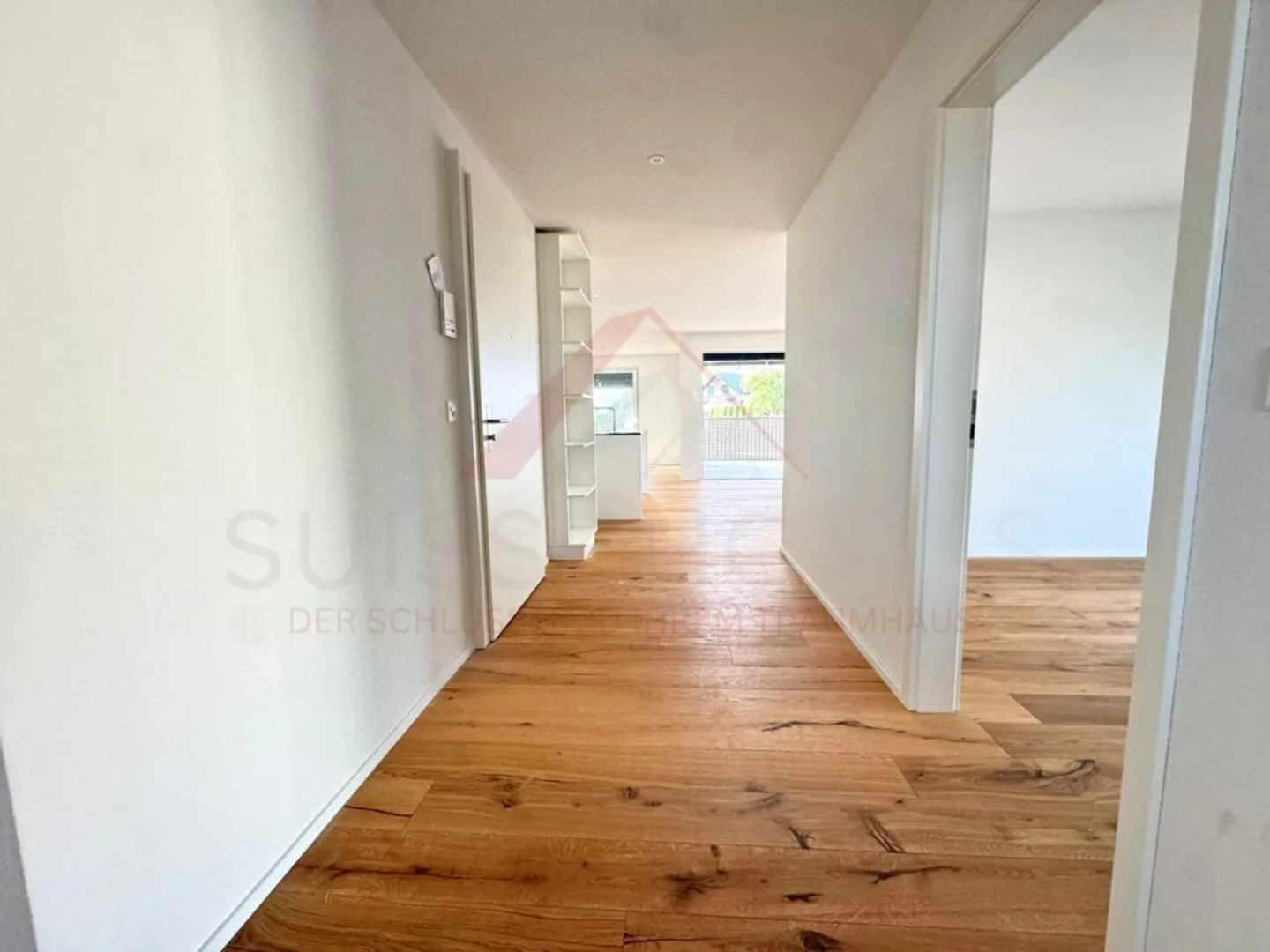 Living with Style - Modern 4.5-Room Apartment in Düdingen with Generous Space Feel - Photo 2 of 13