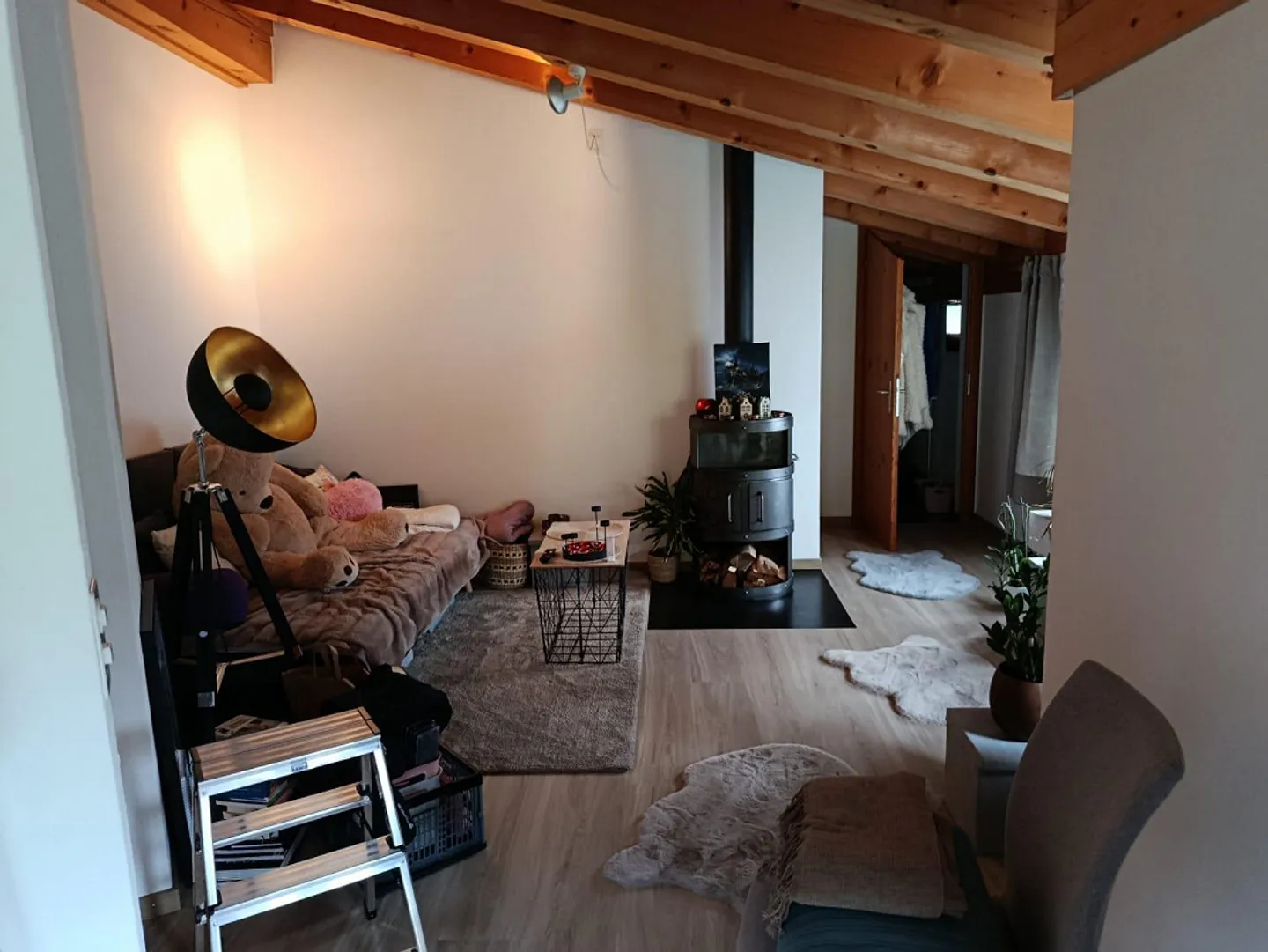 Charming Mountain Paradise: 2.5 Room Attic Apartment with Fireplace, Balcony and Dream View! - Photo 14 of 14