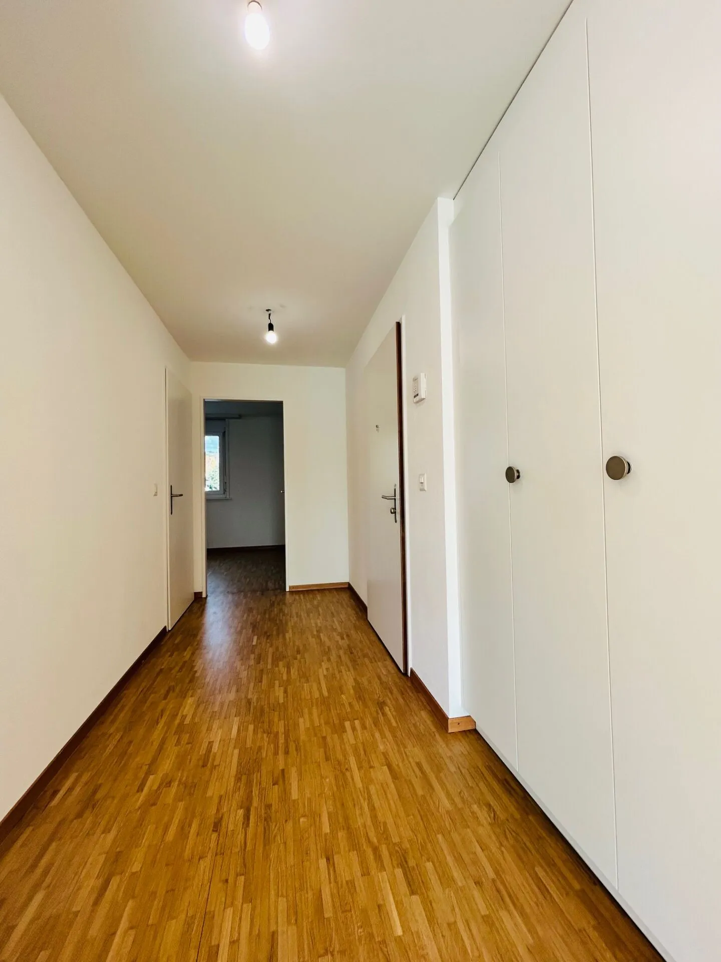 Geräumige 2,5-Zimmer-Wohnung im 1. Stock - Foto 4 von 7