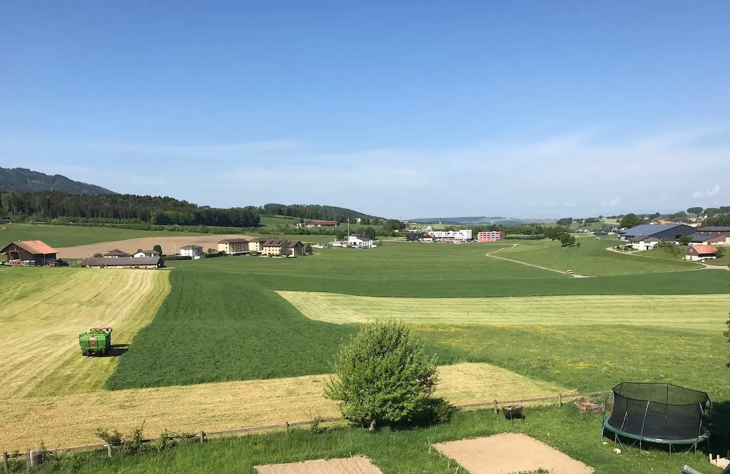 Sehr helles 2,5-Zimmer-Apartment in Rossens - Foto 5 von 8