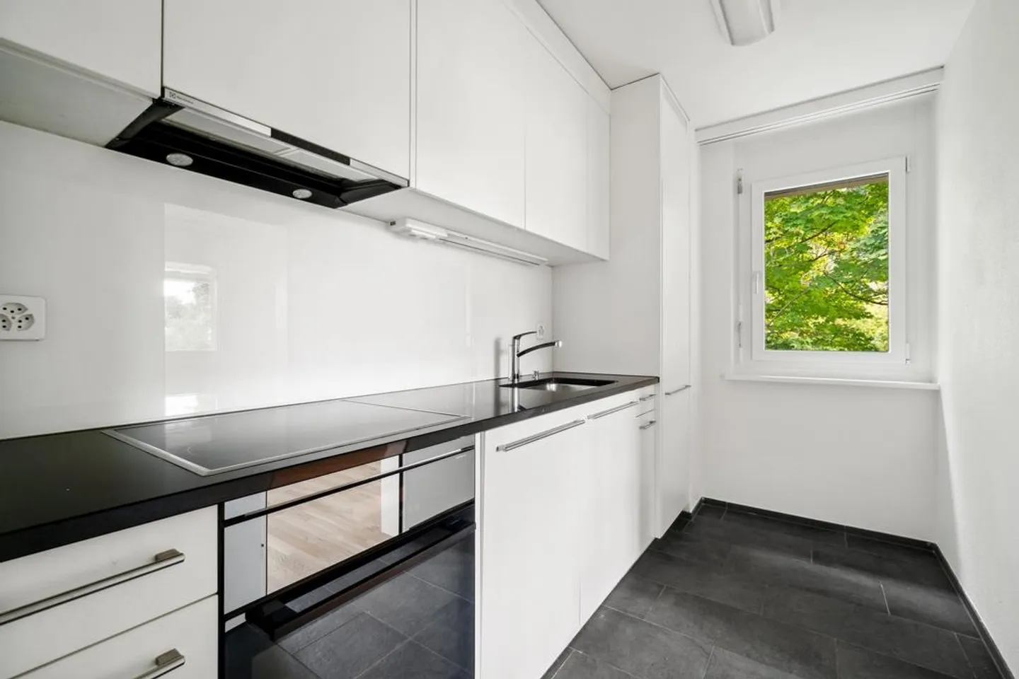 Appartement 4.5 pièces dans un quartier familial - Photo 6 sur 11