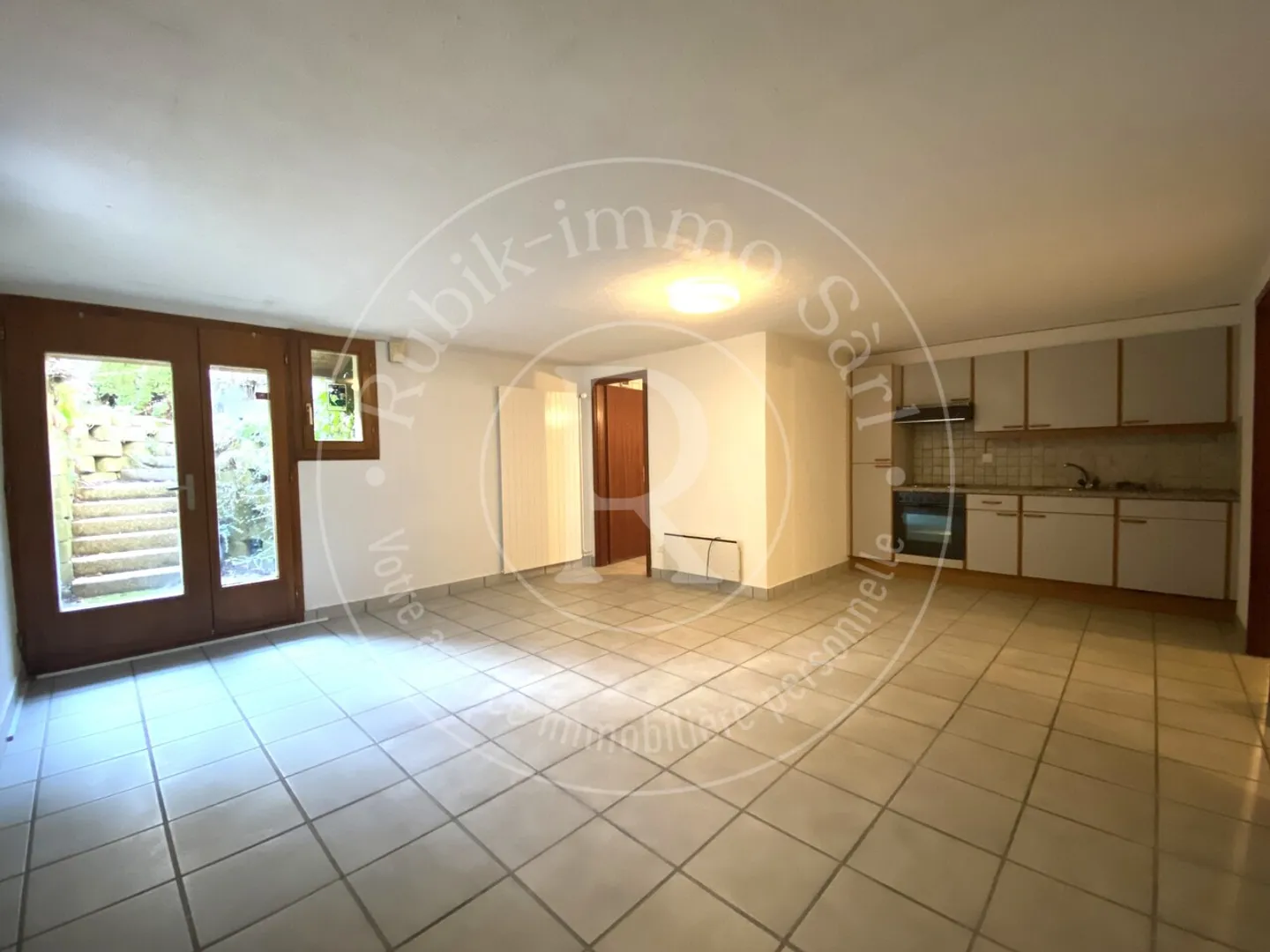 Pretty house close to the train station - Photo 7 of 13