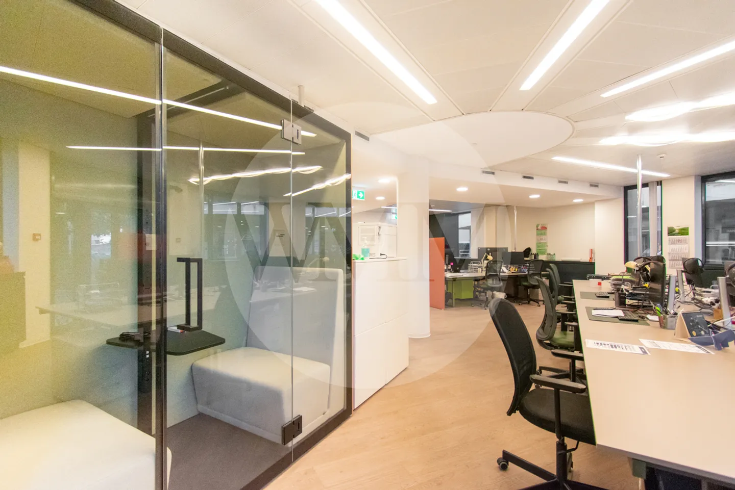 Modern office in a strategic location in Lugano - Photo 6 of 9