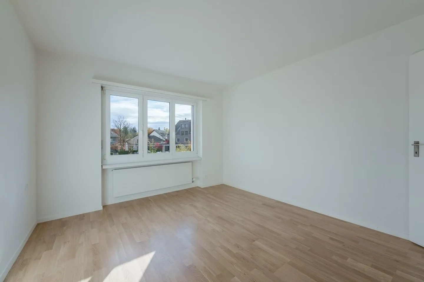 Appartement spacieux 4.5 pièces - Photo 3 sur 10
