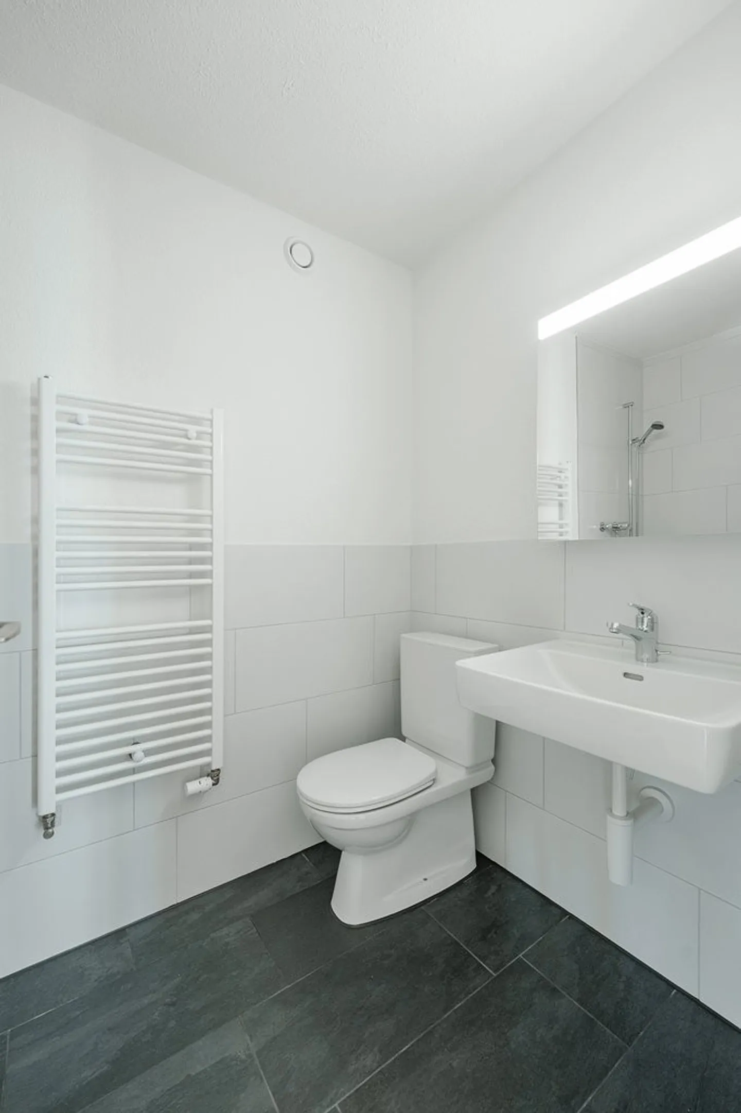 Appartement spacieux 4.5 pièces - Photo 6 sur 10