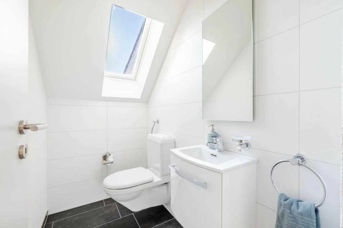 Charmante Dachgeschosswohnung in Bottighofen - Foto 5 von 5