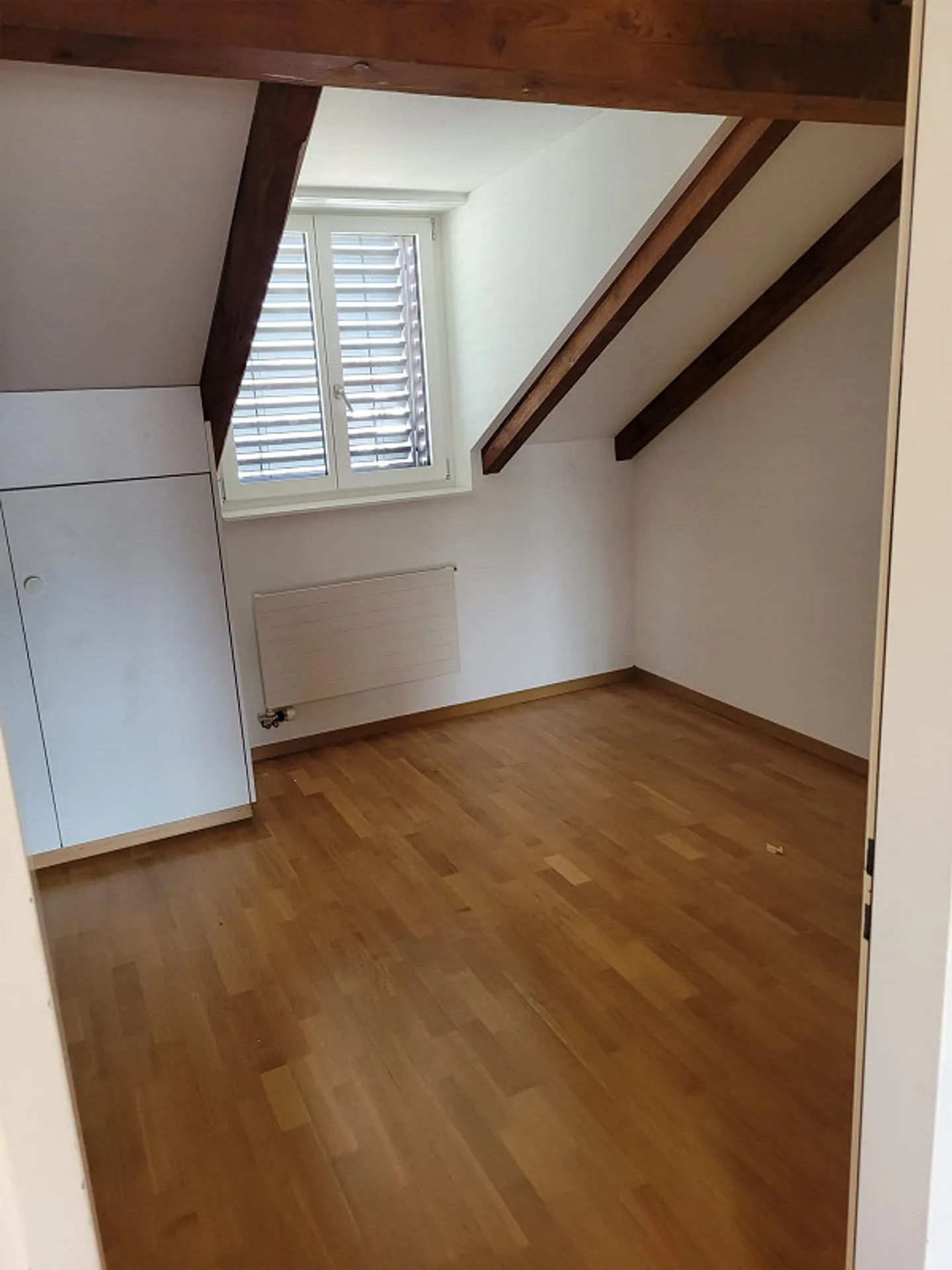 Schöne Dachwohnung mit Terrasse mit Blick auf Pilatus - Photo 5 of 18