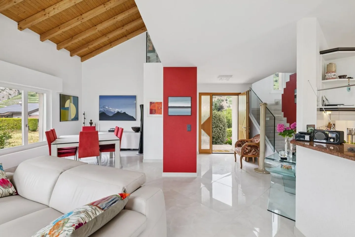 Au cœur d'un quartier résidentiel calme - Photo 5 sur 11