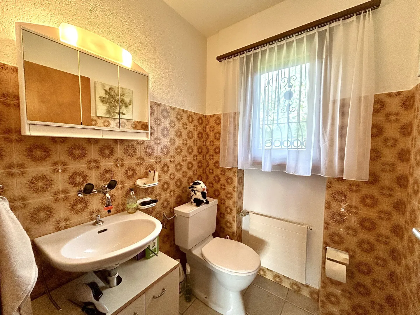 Maison individuelle bien entretenue avec jardin d'hiver à Niederwil - Photo 15 sur 16