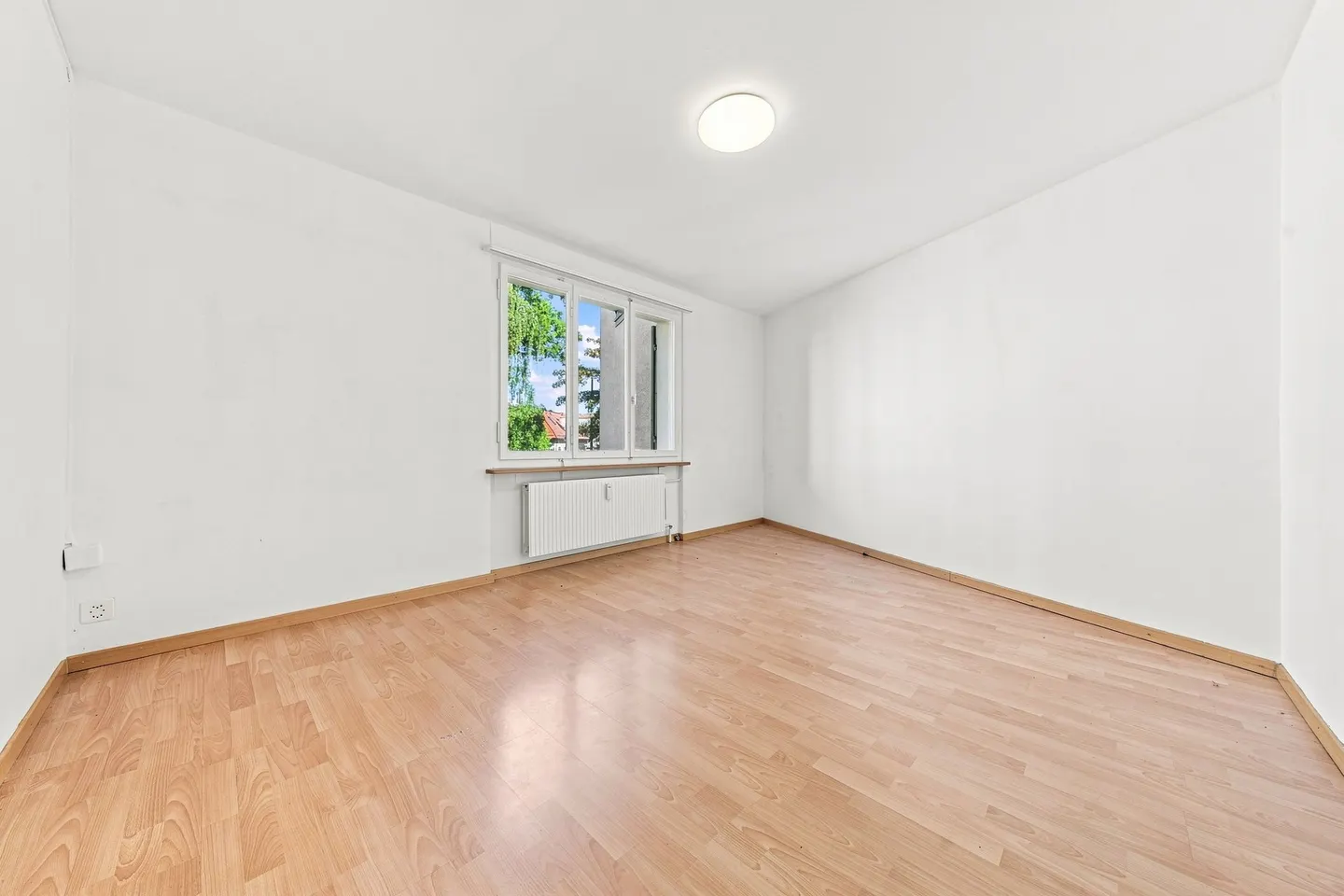 Investment Property in St. Gallen - Photo 2 of 8