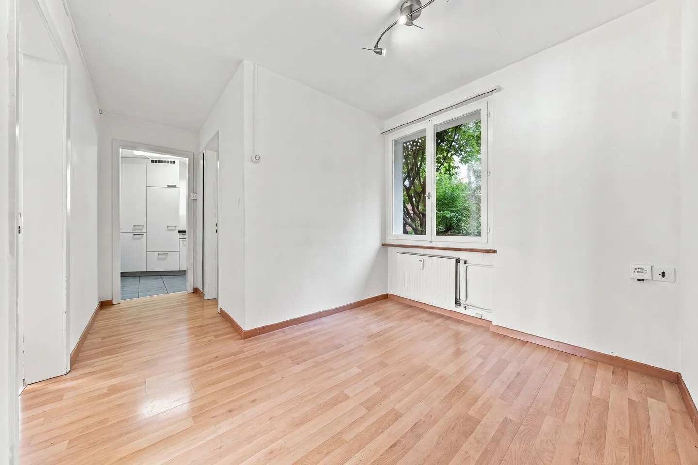 Investment Property in St. Gallen - Photo 3 of 8