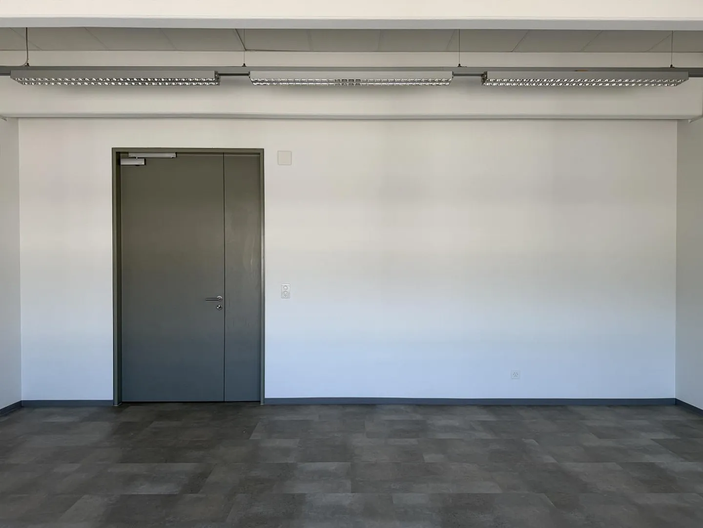 Ufficio 36m2 DLZ 3 - TOP attrezzato - Foto 5 di 7