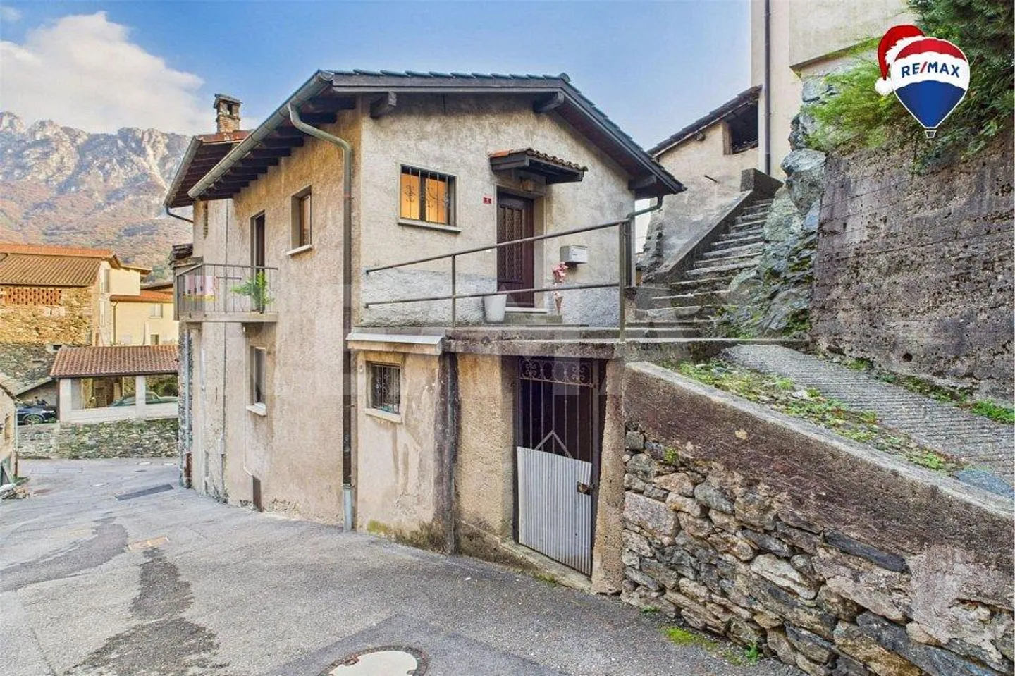 Rustikales Tessinerhaus: Ideales Feriendomizil nahe von Lugano - Foto 1 di 9