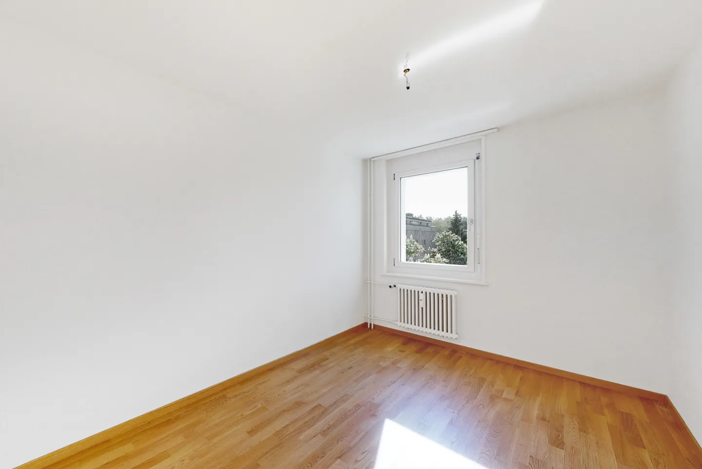 Appartamento Incantevole in Zona Tranquilla - Foto 7 di 9