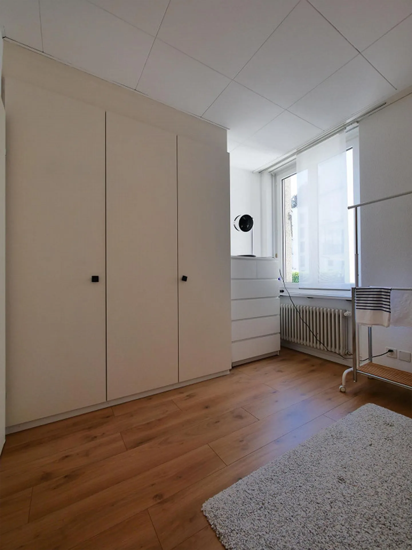 idéal pour les étudiants/visiteurs de week-end près de la gare/université/FHS/BVGer - Photo 8 sur 8