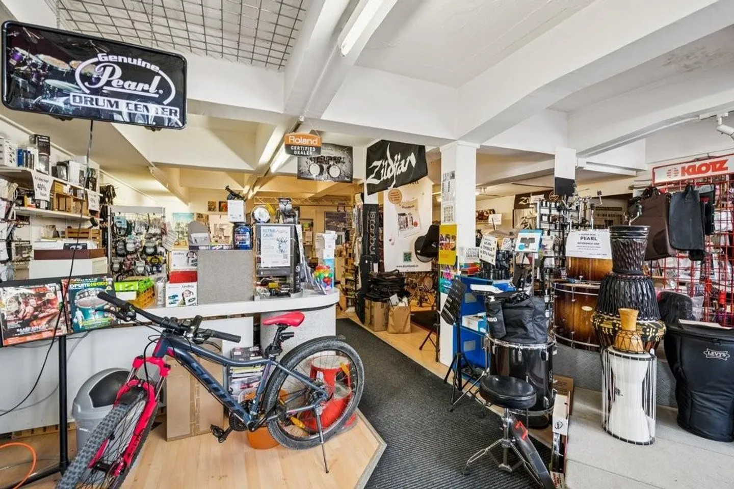 You have the idea - we have the right space for it! - Photo 7 of 10