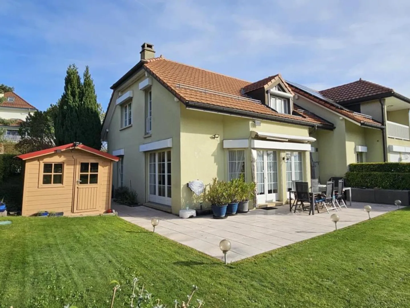 Terraced House 4.5 Rooms - Photo 1 of 10