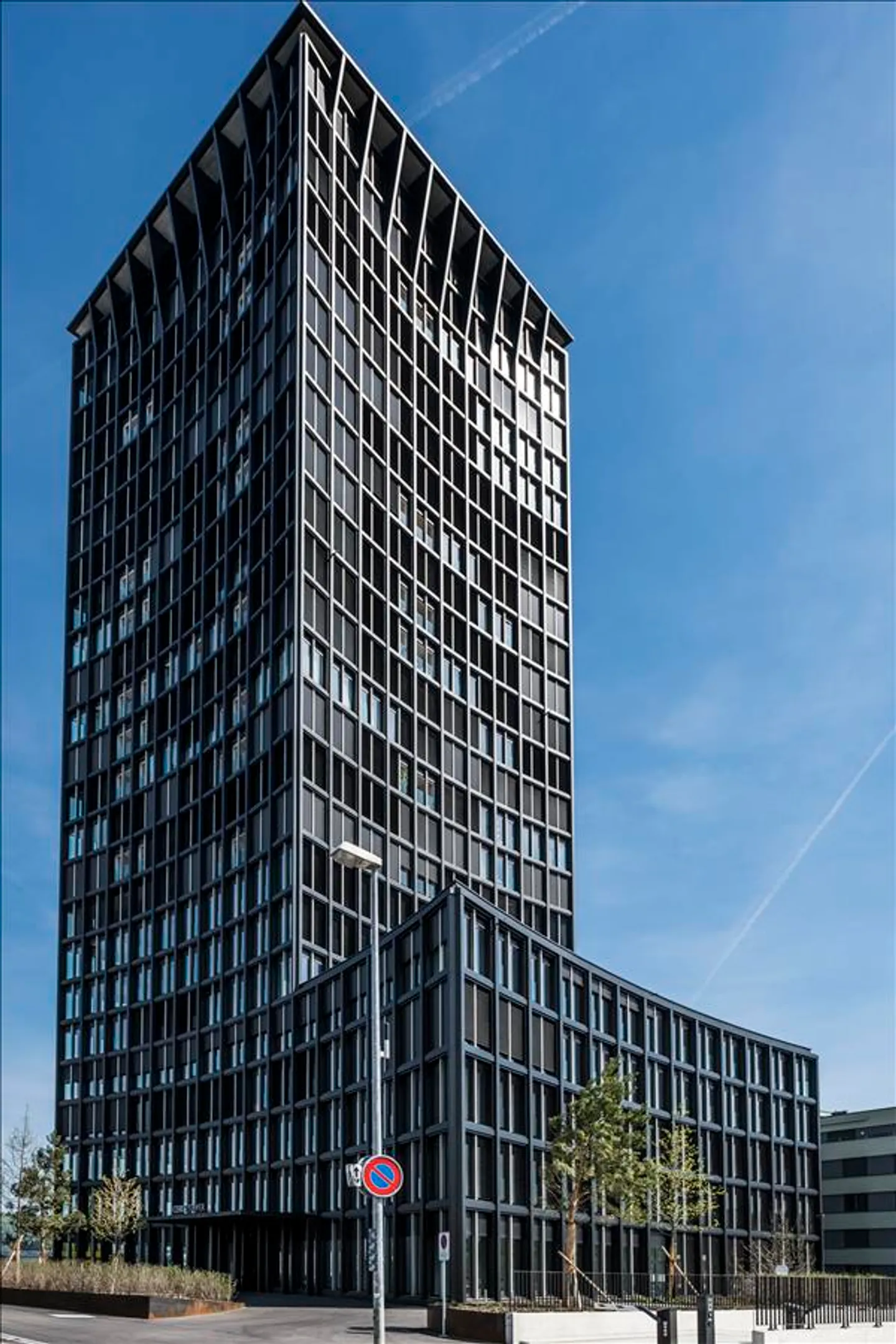 Modernes Apartment im Ceres Tower - Foto 1 von 5