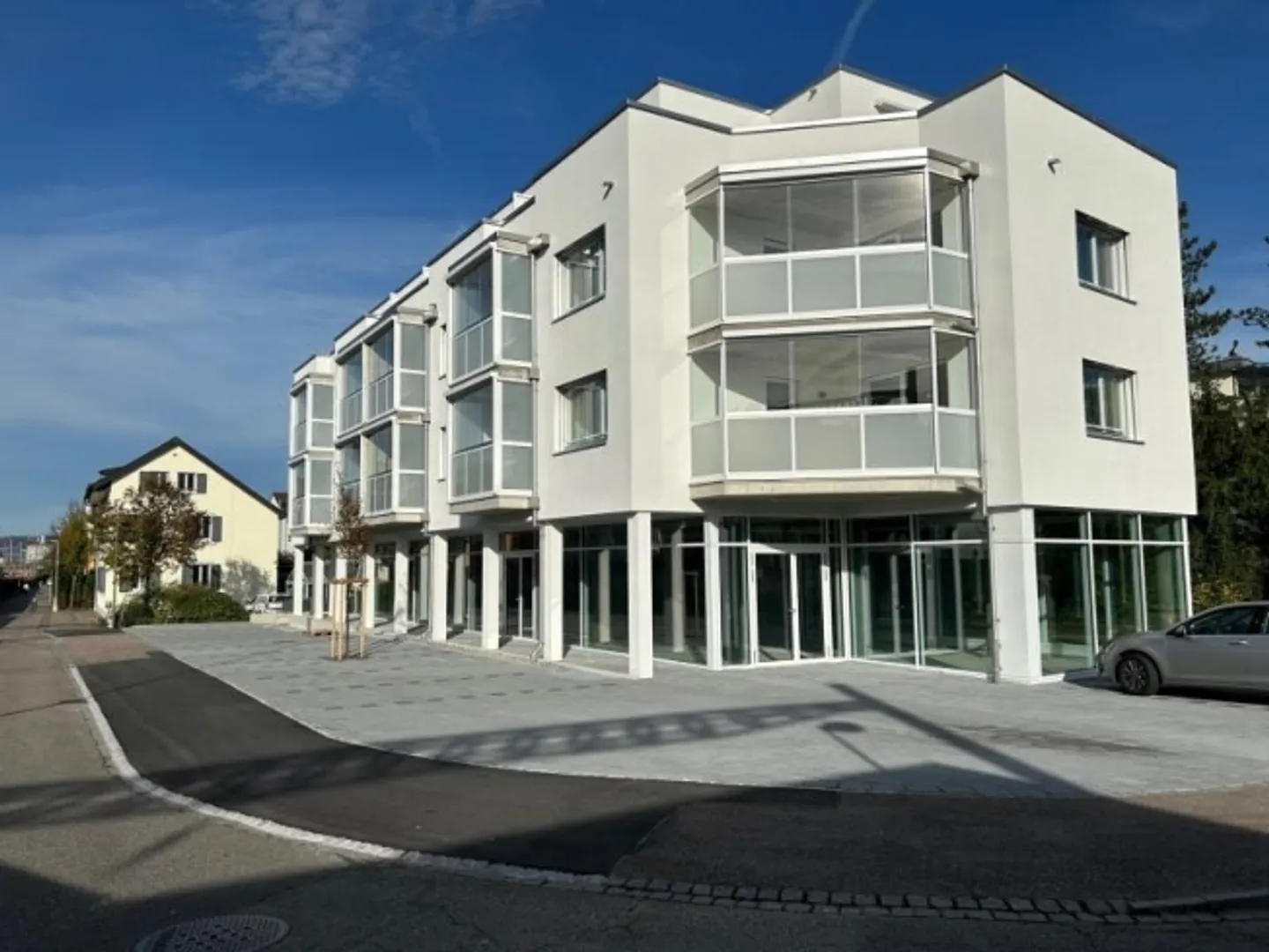 «Einstellplatz zu vermieten» - Foto 1 von 3