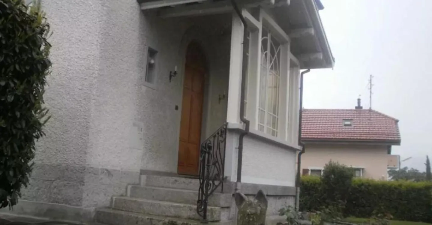 Elegante Villa in Aigle - Foto 4 von 6