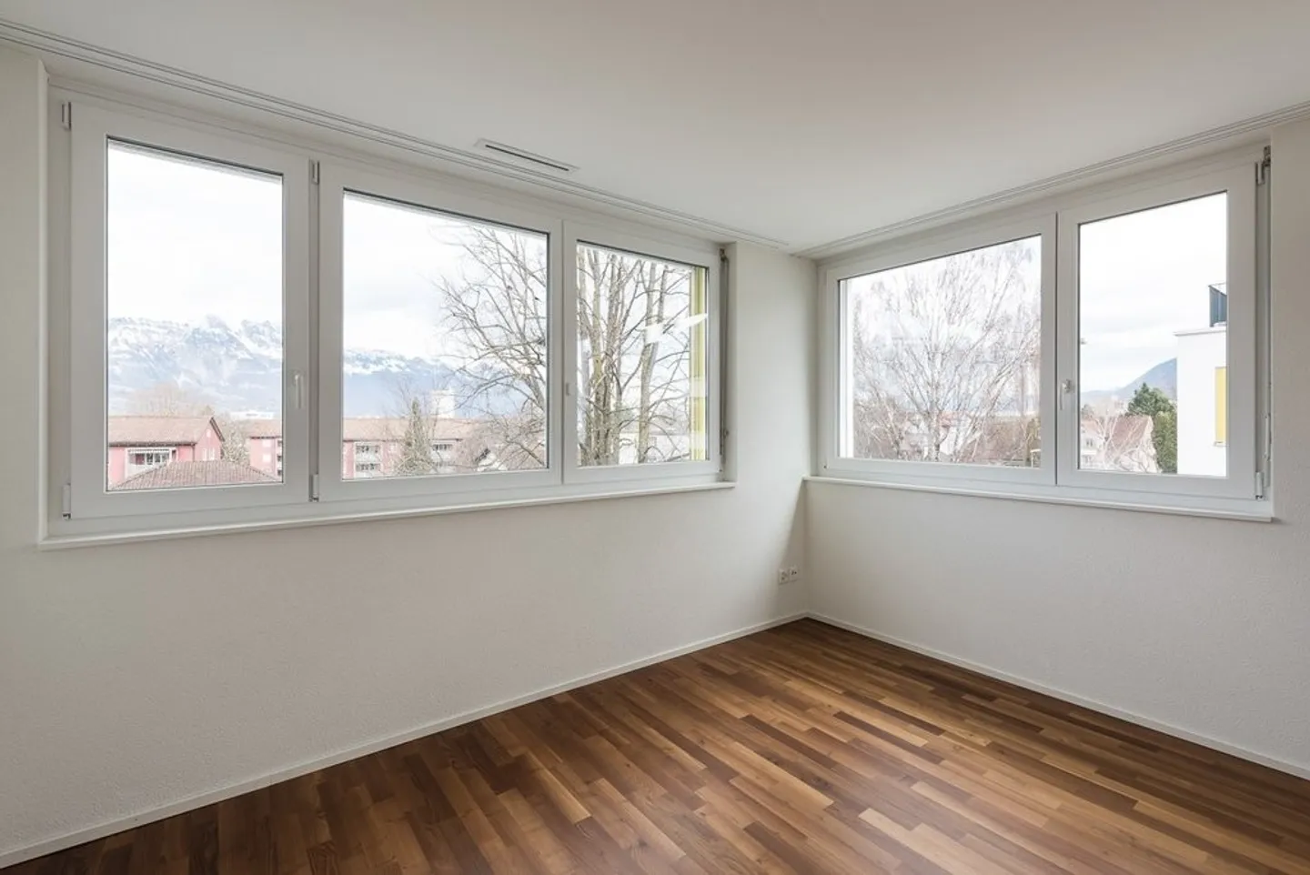 3.5 Room Apartment - Photo 7 of 10