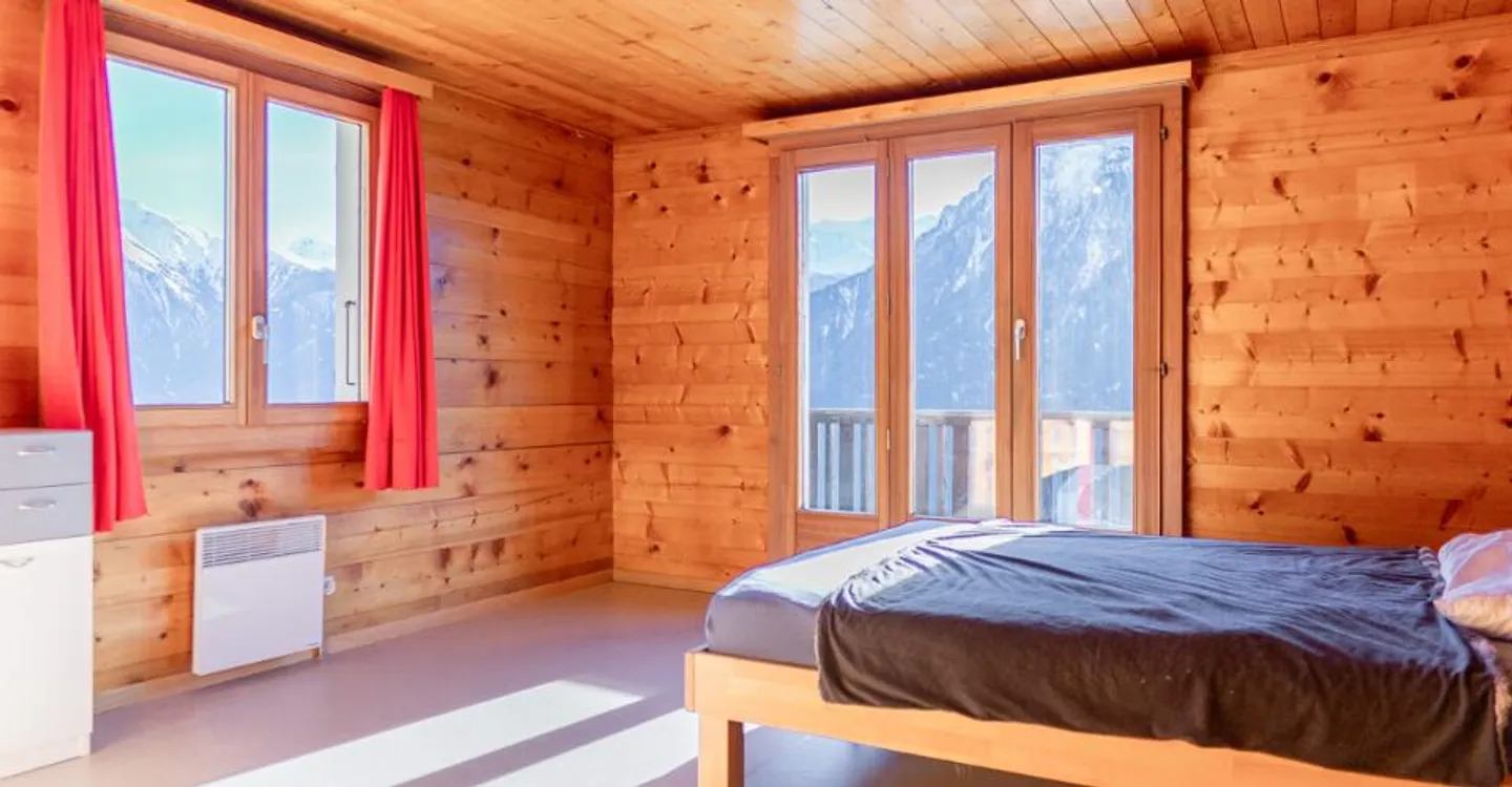 Two-family house and stable with great views and best sunshine in - Photo 5 of 10