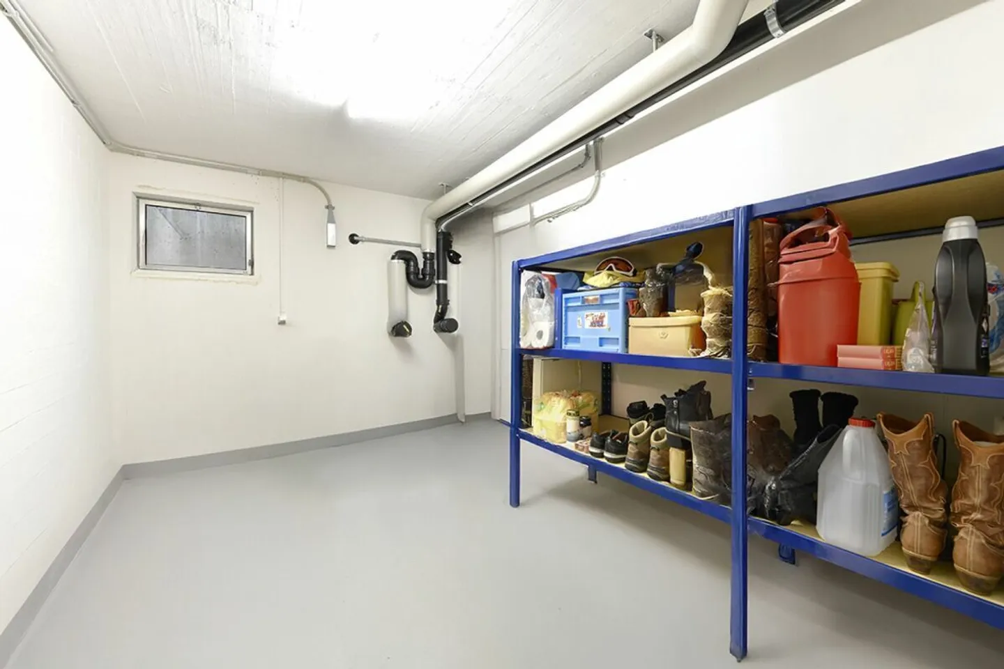 Appartamento 4.5 camere ben curato nel centro di Uster - Foto 12 di 16