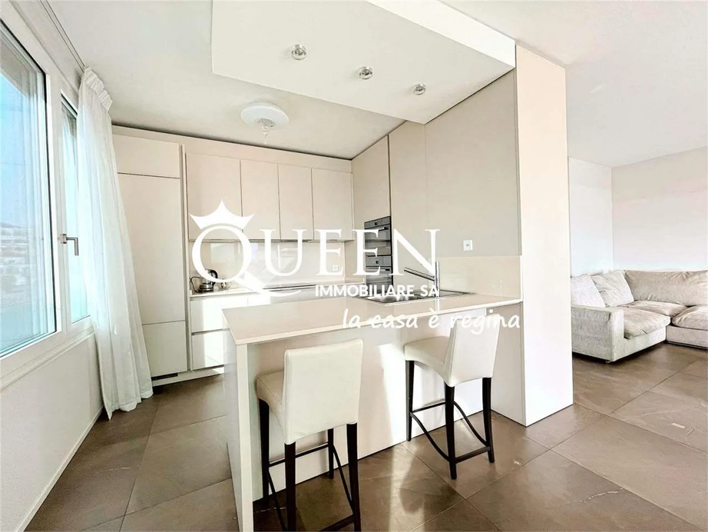 Lugano-Cassarate: lussuoso appartamento 4.5 locali, 150 m², loggia, vista lago - Foto 8 di 13