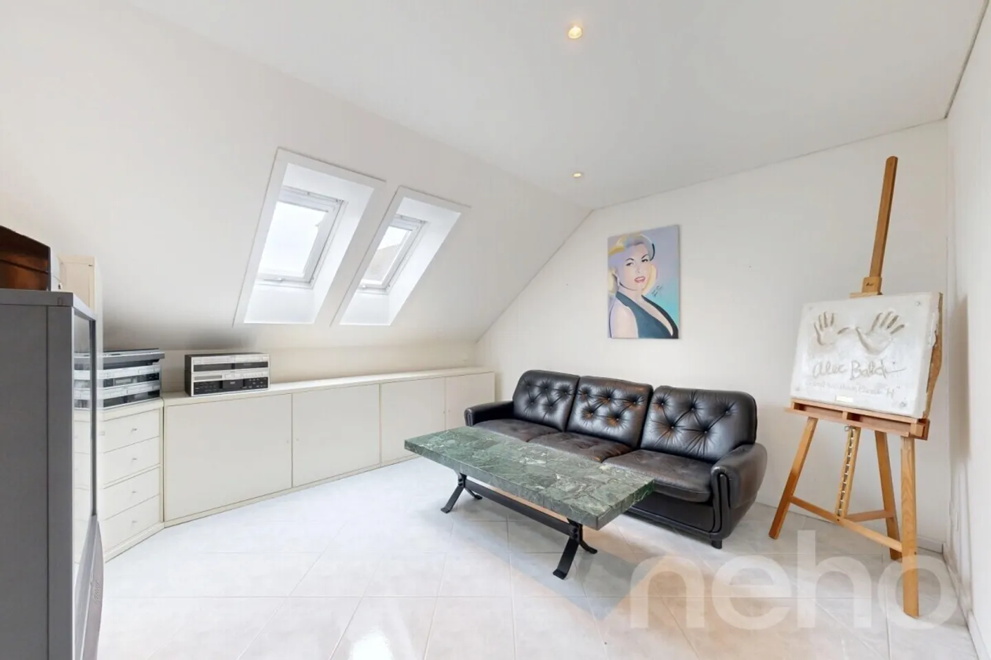 Spacious Maisonette with Winter Garden & Exclusive Finish - Photo 7 of 12