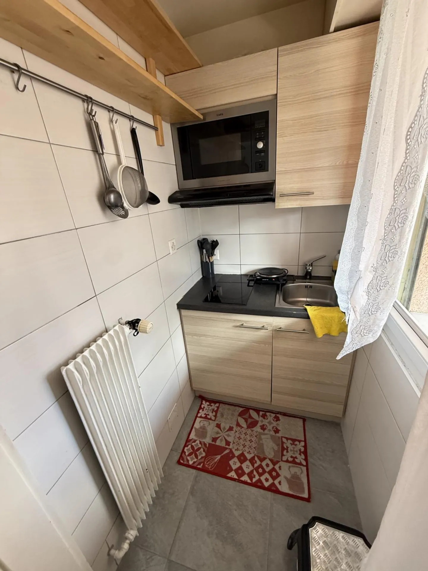Studio with large balcony in the heart of Monthey - Photo 5 of 6