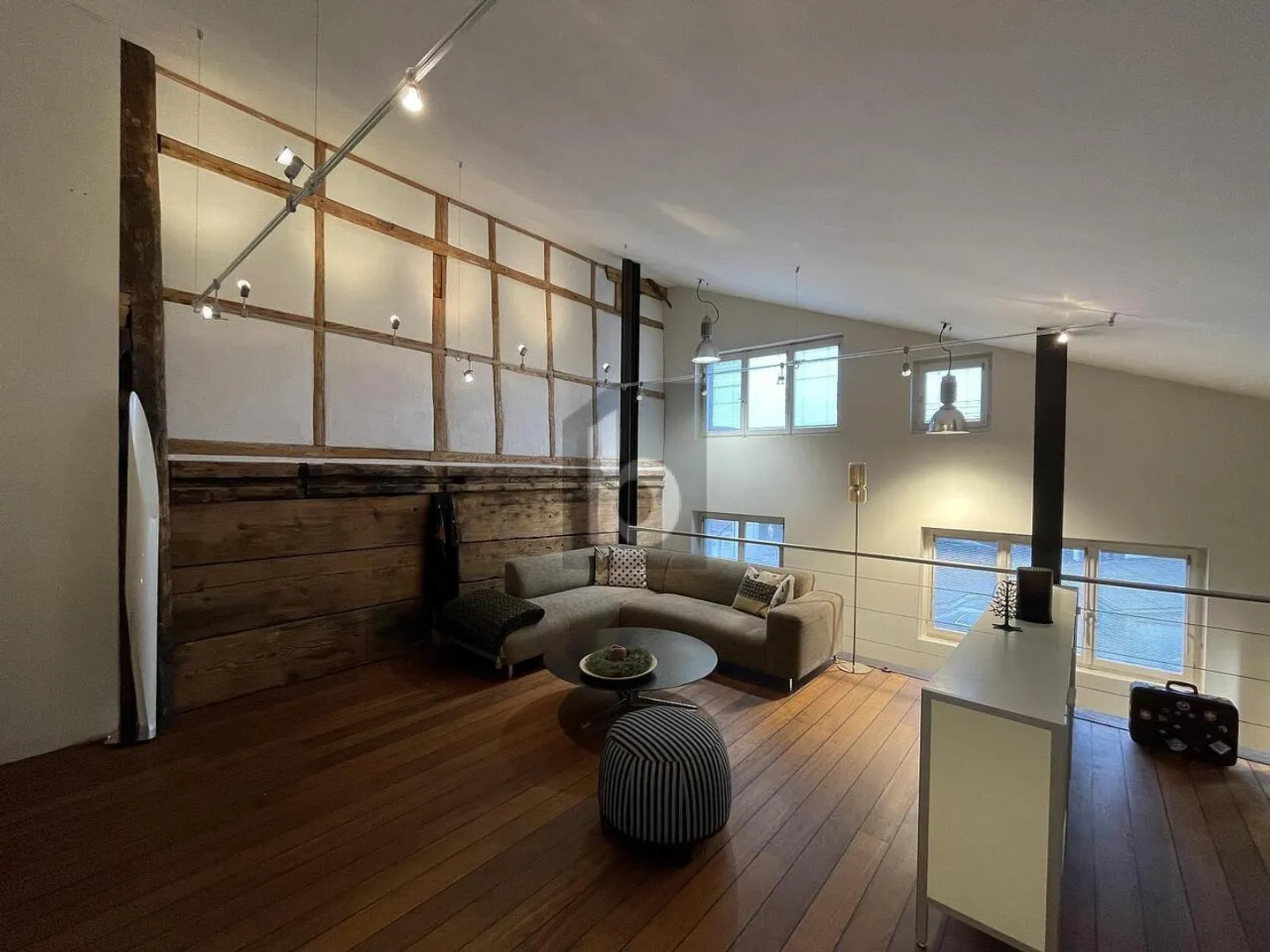 DESIGN, RUHE &amp; CHARAKTER - Photo 5 sur 6