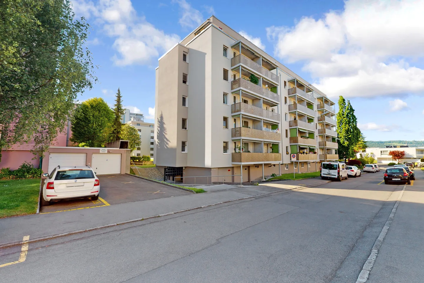 Modernes Apartment in Luzern - Foto 1 von 8