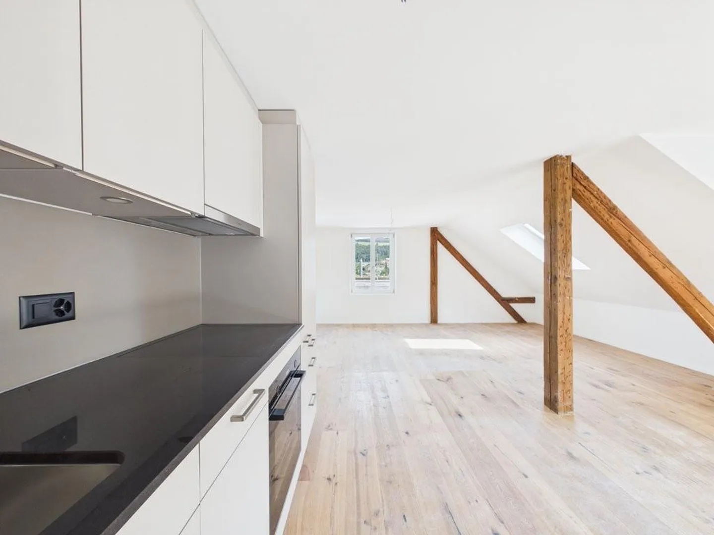 Renovierte 2.5 Zimmer Wohnung - Foto 3 von 7