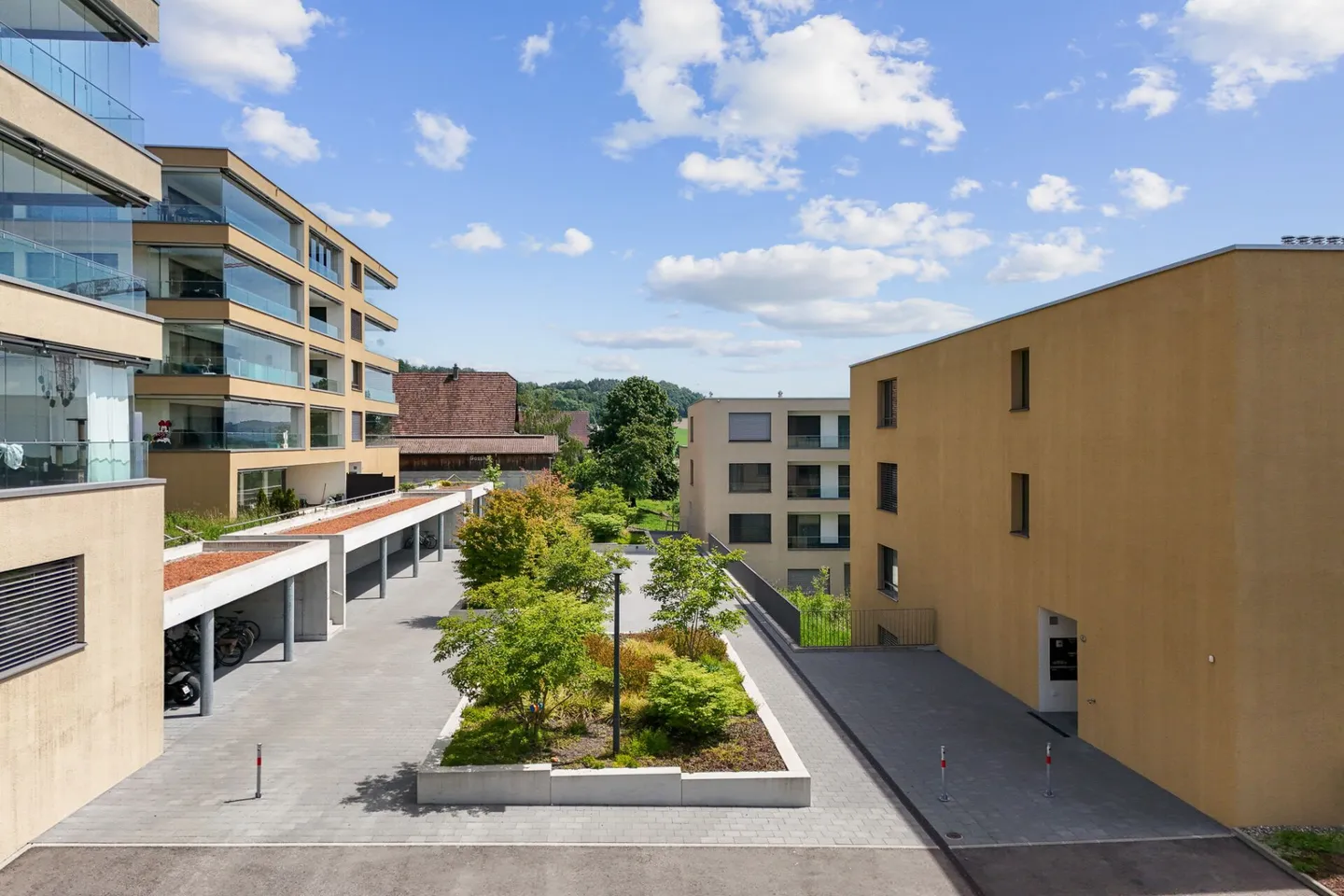 Attractive, well-maintained and nearly new 3.5-room apartment with breathtaking views - Photo 12 of 12