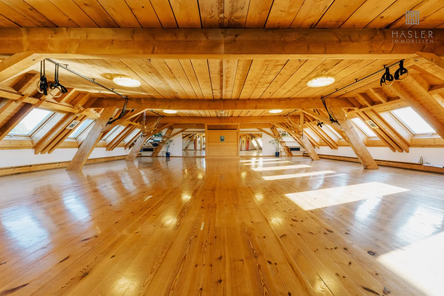 Loft spacieux avec option de location / achat - Photo 5 sur 9