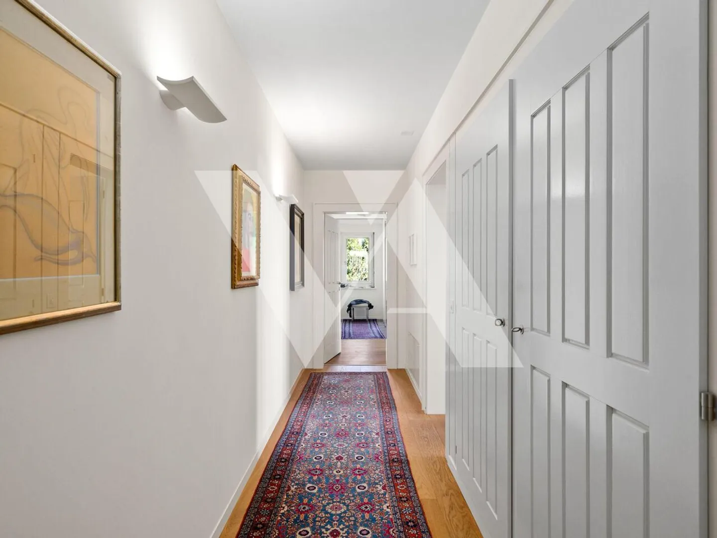 For Sale - Exceptional Property with Stunning Lake and Alpine Views - Photo 6 of 13