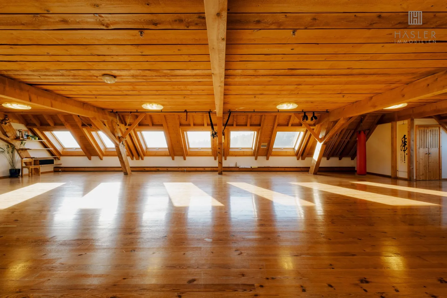 Loft spacieux avec option de location / achat - Photo 6 sur 9