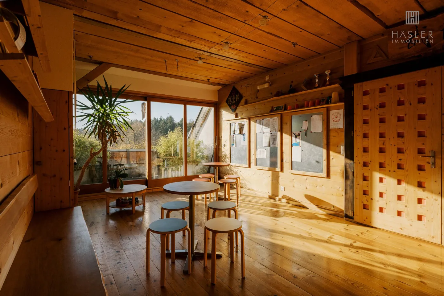 Loft spacieux avec option de location / achat - Photo 2 sur 9