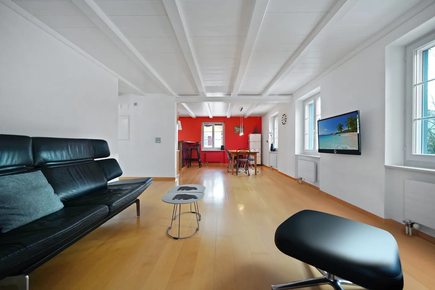 Detached, top renovated single-family house with numerous advantages in Aarwangen - Photo 3 of 16