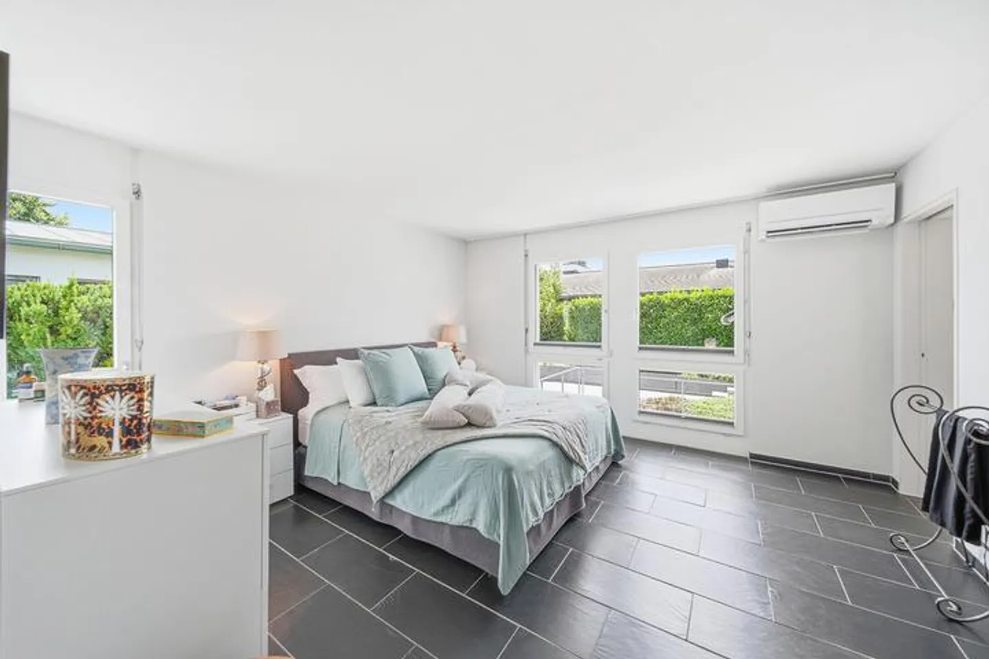 Charmantes Einfamilienhaus mit Terrasse - Foto 4 von 8