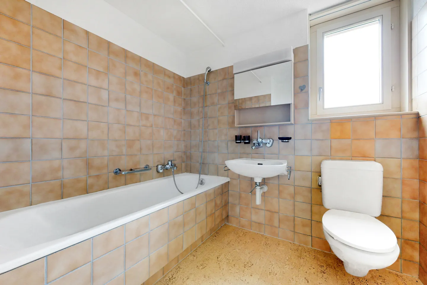 Cozy apartment in a quiet and green location - Limited until 31.10... - Photo 8 of 10