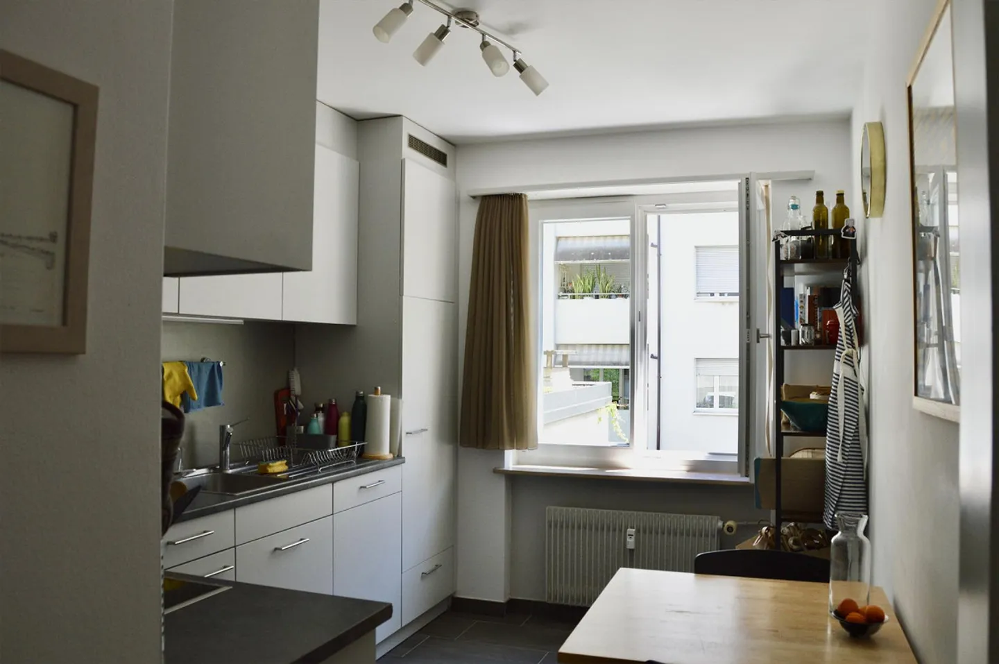 Appartamento affascinante con 3 camere e balcone - Foto 3 di 11