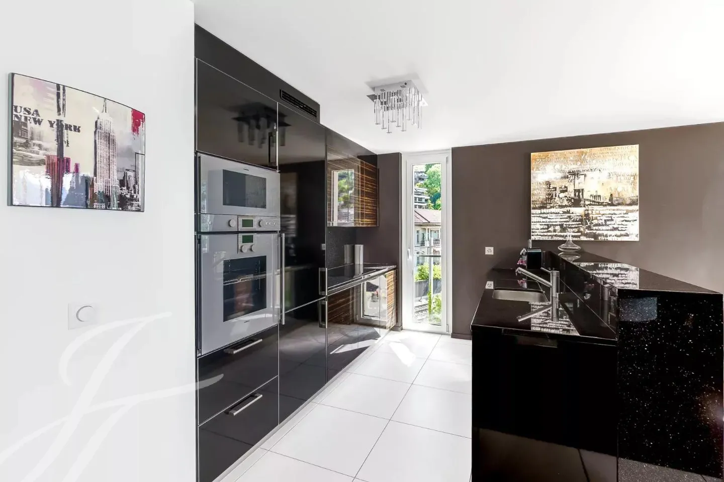 ESCLUSIVITÀ: Magnifico appartamento di 3.5 locali nel prestigioso Residence Le National - Foto 6 di 12