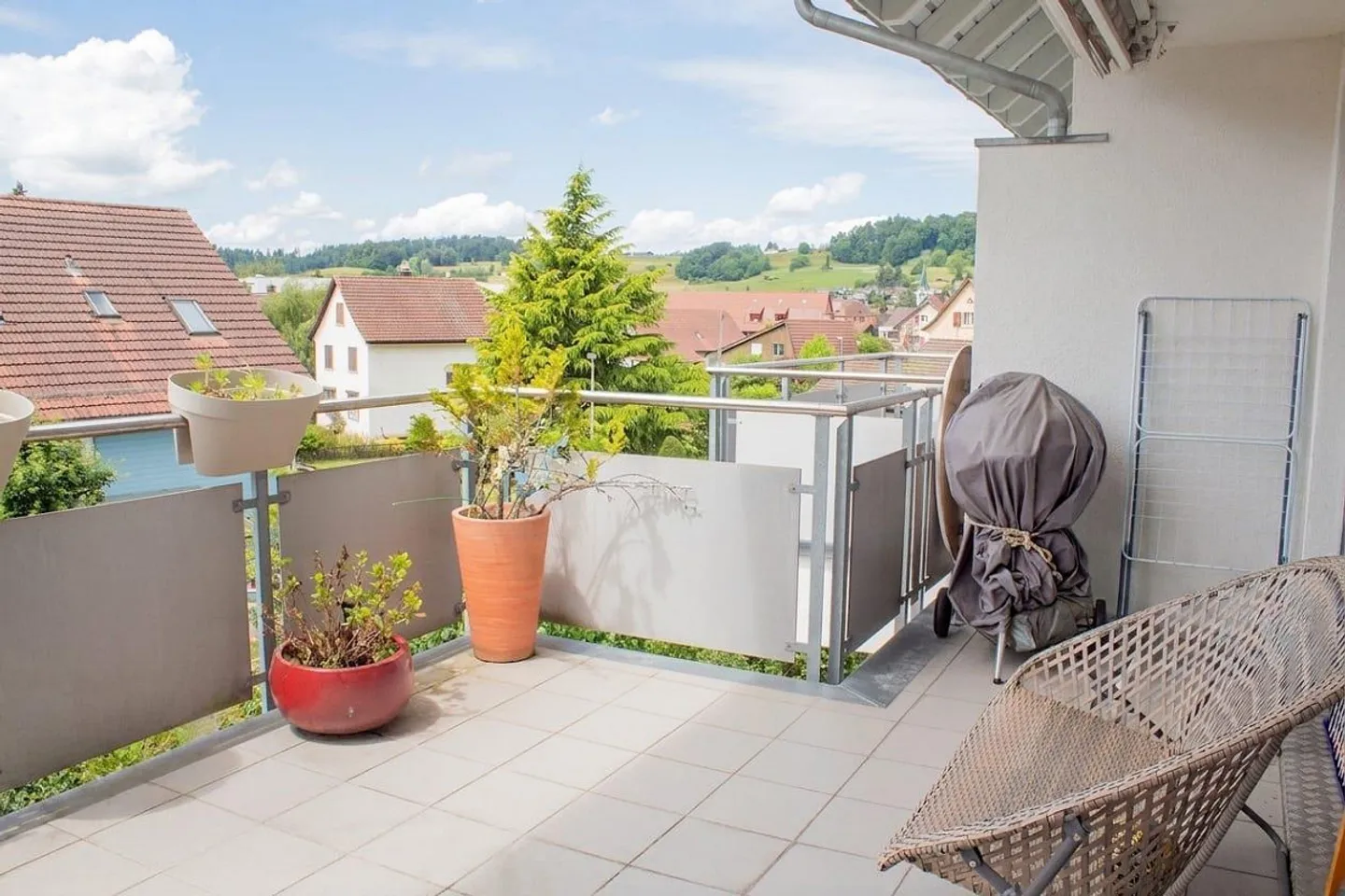 Wohnen mit Platz zum Leben - nur 6 Minuten von Eglisau entfernt - Photo 9 of 10