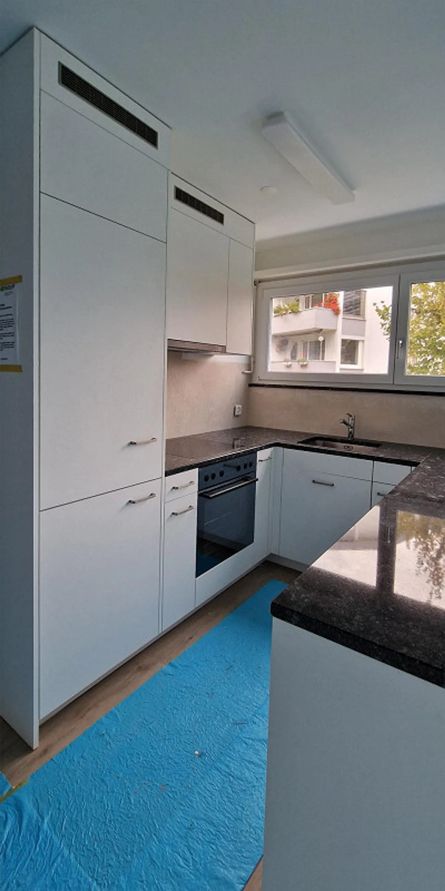 Neu renovierte 3,5 Zimmerwohnung mit Gartensitzplatz - Foto 4 von 13