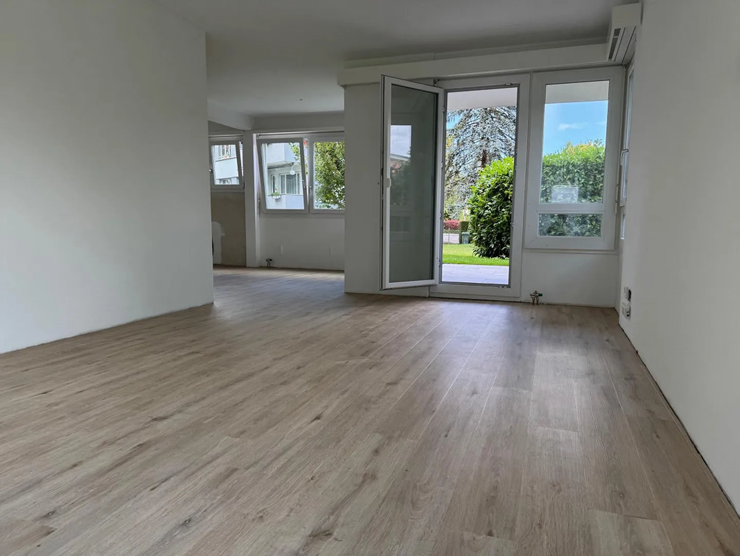 Neu renovierte 3,5 Zimmerwohnung mit Gartensitzplatz - Foto 12 von 13