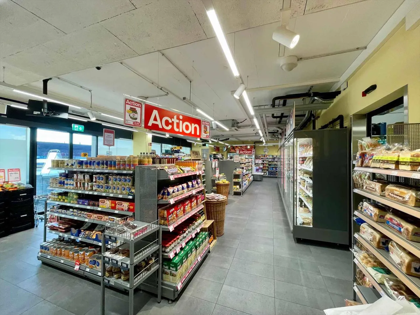 Spazio commerciale in vendita: - Foto 7 di 10