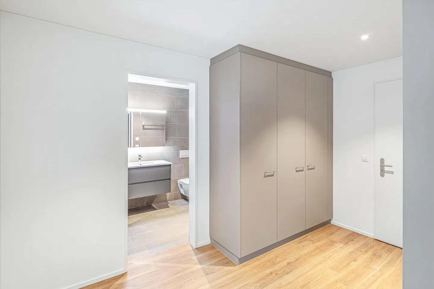 Modernes Wohnen mit Stil und Nachhaltigkeit - Foto 4 von 9