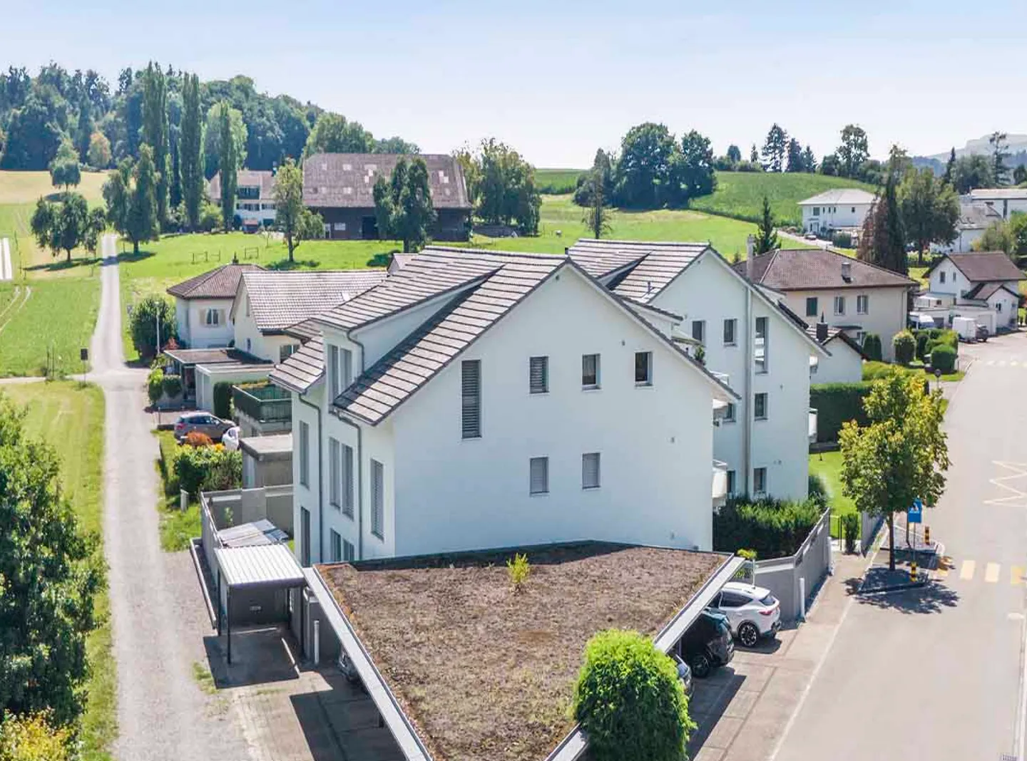 Appartement sous les toits charmant dans le vert Reusstal - Calme. Vue dégagée. Qualité de vie... - Photo 1 sur 13