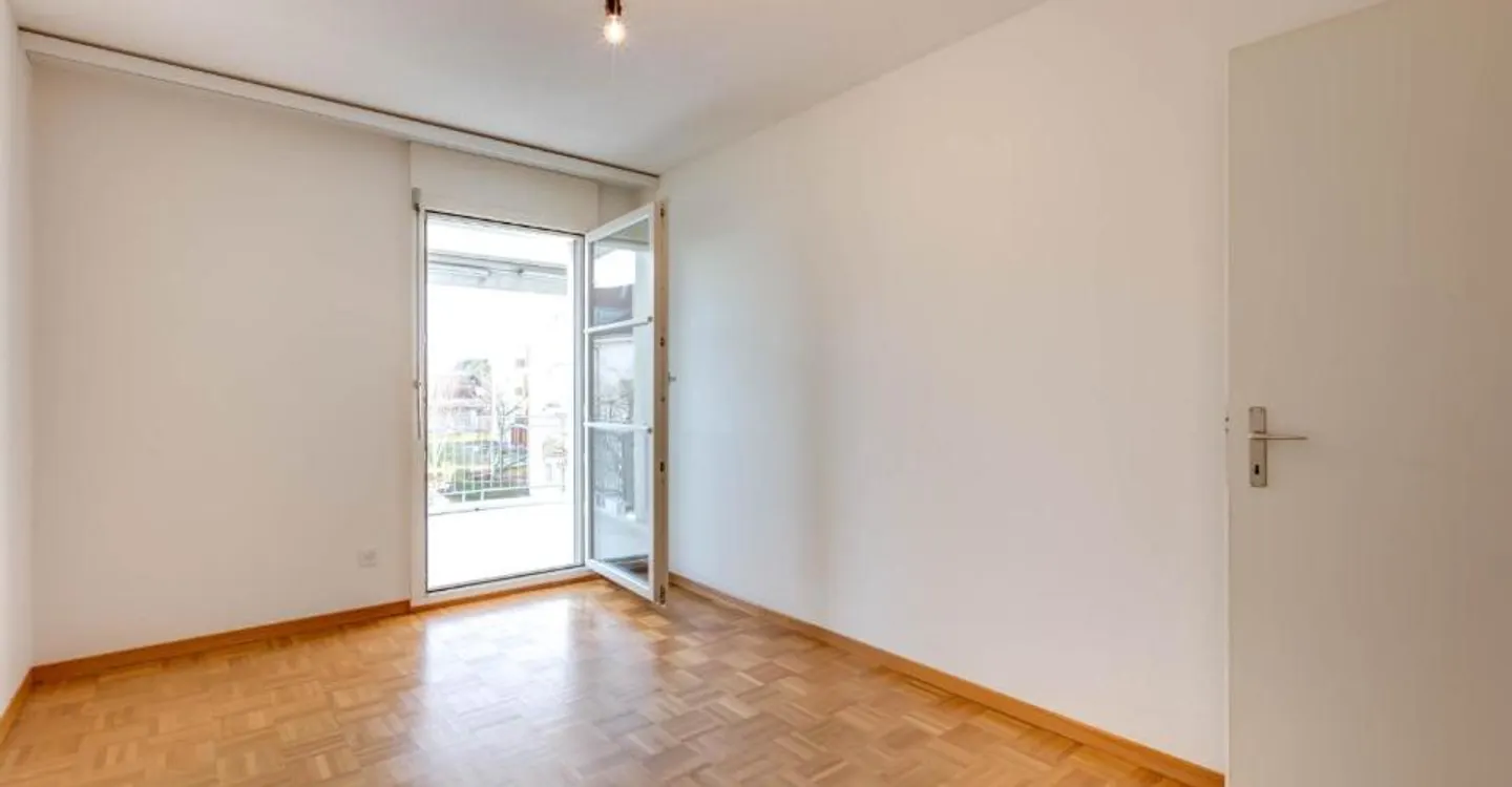 Appartement fraîchement peint? Vous êtes au bon endroit! - Photo 9 sur 12